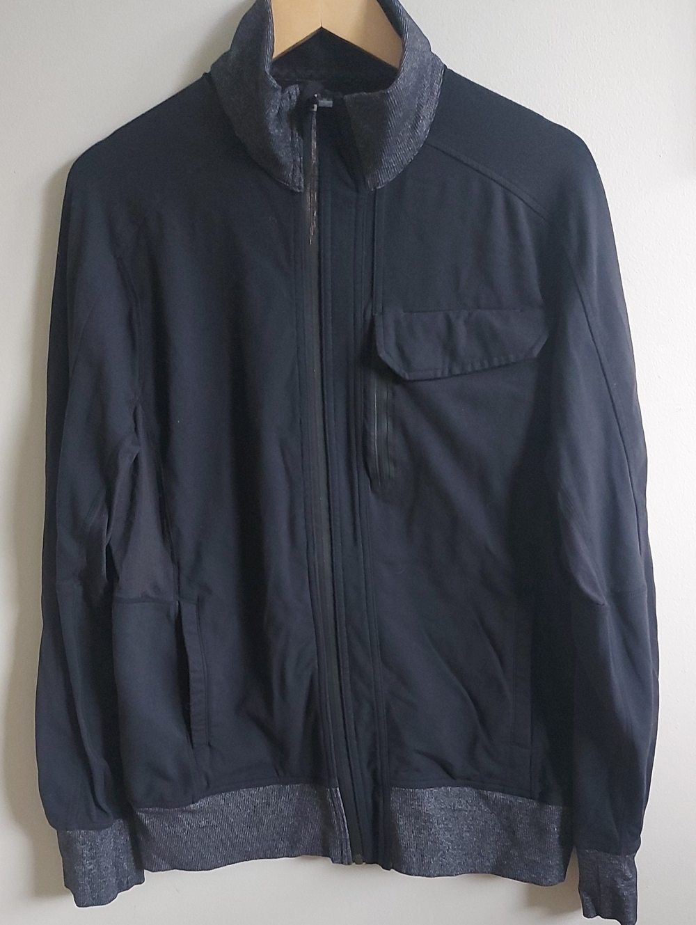lululemon athletica Black Lightweight Jacket with Gray Trim